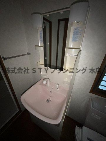 仲介手数料０円！豊田ノースウエストの独立洗面台