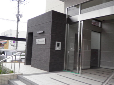 【エントランス】 | フロイデ川添