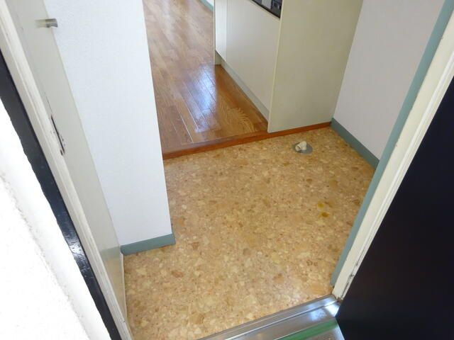 ルシール２のエントランス