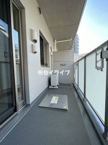 玉造Baseのバルコニー