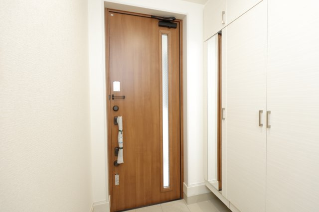 BLOOMING MAISON江戸川区南小岩1丁目の玄関