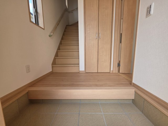 【玄関】 | 飾磨区中島新築戸建