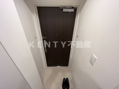 【玄関】 | パークリュクス蒲田一丁目 | ゆったりとした玄関です