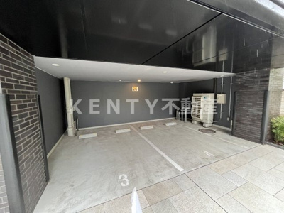 【駐車場】 | パークリュクス蒲田一丁目 | カースペースがあります