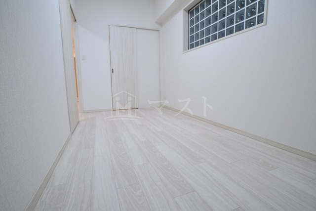 プレジオテンマの寝室