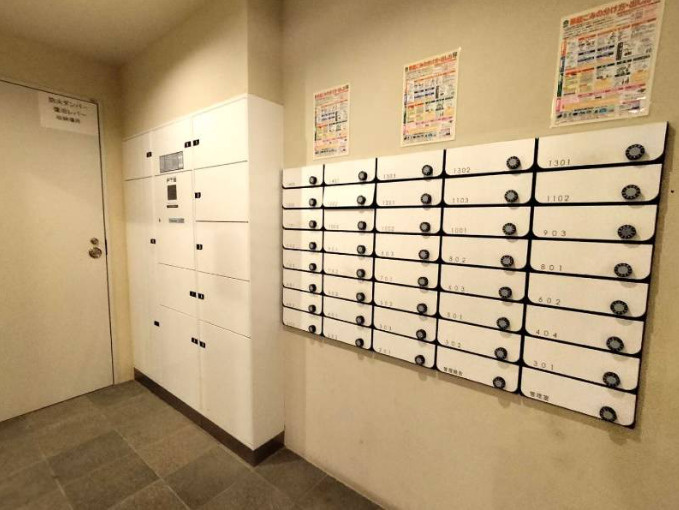 アーバンパレット港川学園通りのその他共用部分|メール・宅配ボックス