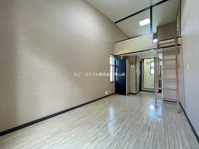 【ロビー】 | コーポ長嶺ありえすA | ロビーです