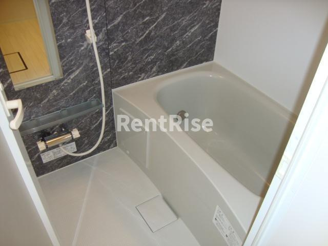 イース（Ｅａｃｅ）の浴室|バス