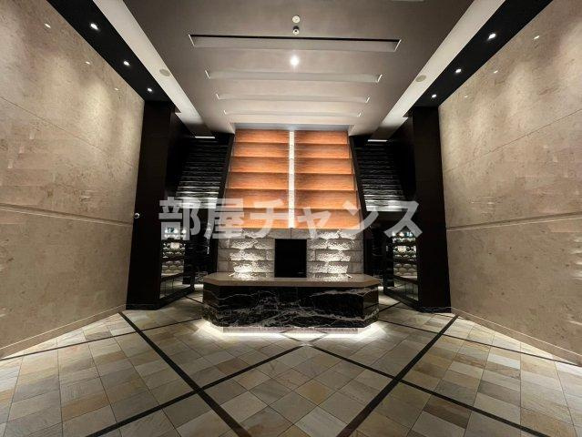 セノアタワー泉のロビー|毎日通るロビーはこのようになっています