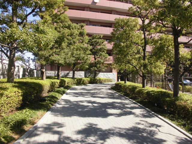 コスモ西大島グランステージの外観