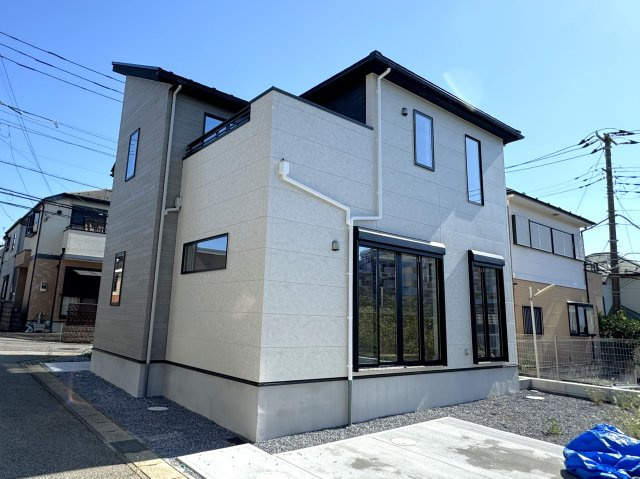 松戸市六高台西新築戸建【六実第三小学校：10分】の外観|完成済み内覧可能です！