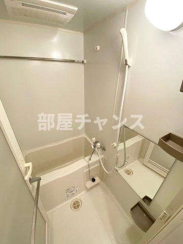 フローラル東別院の浴室