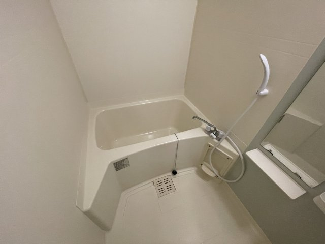 リヴェール喜の浴室