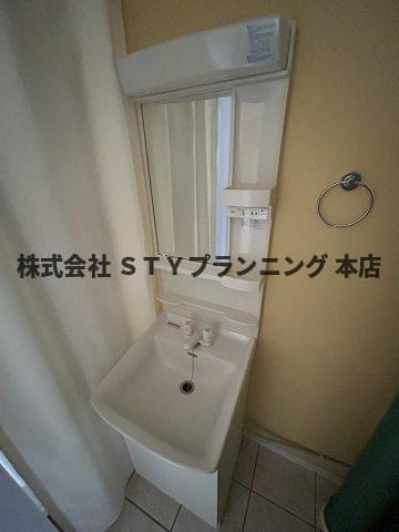 仲介手数料０円！センテナリオホソヤの独立洗面台