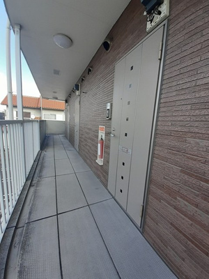 【エントランス】 | シャロル矢田