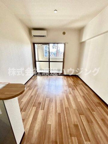 エクセレント上新13の内装