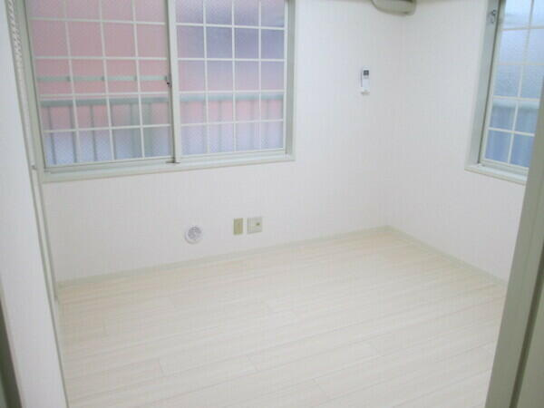 グリーンハイツⅡの居間・リビング