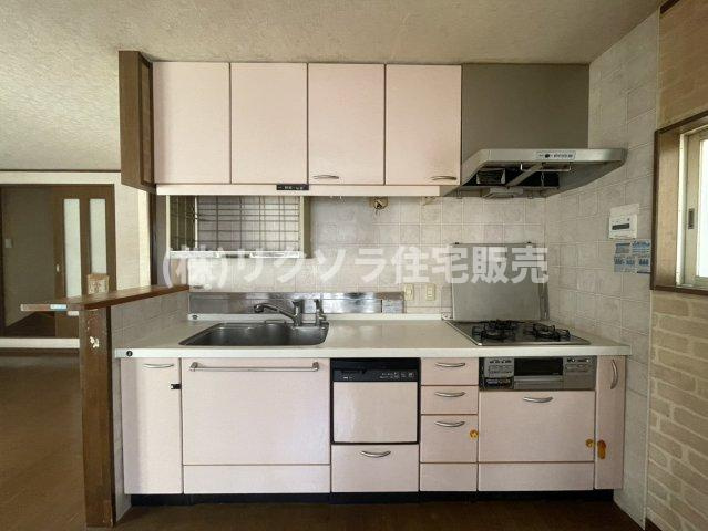小路町　中古一戸建てのキッチン|■物件内覧・資金計画相談・住宅ローン相談、リフォーム相談、お問合せ受付中■
※当日・翌日のご内覧、ご相談はお電話でのお問合せがスムーズです！