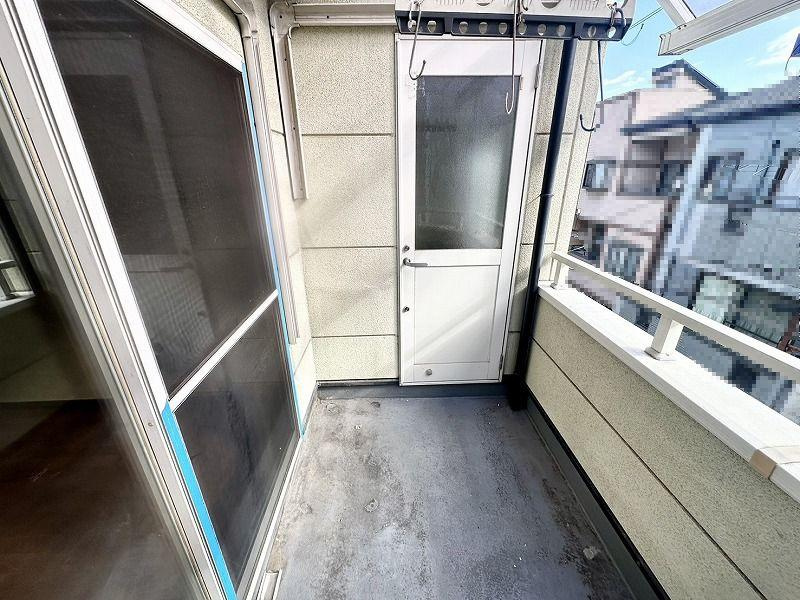 小路町　中古一戸建てのバルコニー|バルコニー
■物件内覧・資金計画相談・住宅ローン相談、リフォーム相談、お問合せ受付中■
※当日・翌日のご内覧、ご相談はお電話でのお問合せがスムーズです！