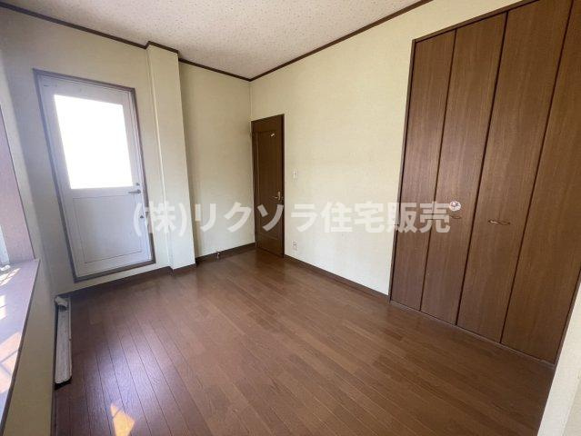 小路町　中古一戸建ての子供部屋|洋室6.0帖
■物件内覧・資金計画相談・住宅ローン相談、リフォーム相談、お問合せ受付中■
※当日・翌日のご内覧、ご相談はお電話でのお問合せがスムーズです！