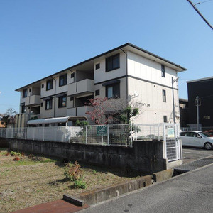 ピーチハイツ上町の外観|建物外観を気になさる方へ、見た目の良い物件です