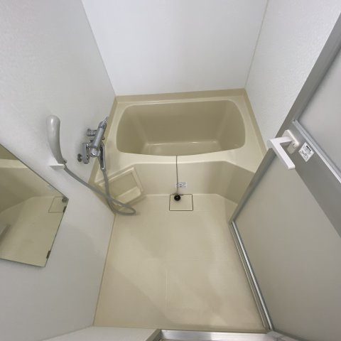 アラモード東室蘭の浴室|落ち着いた空間のお風呂です