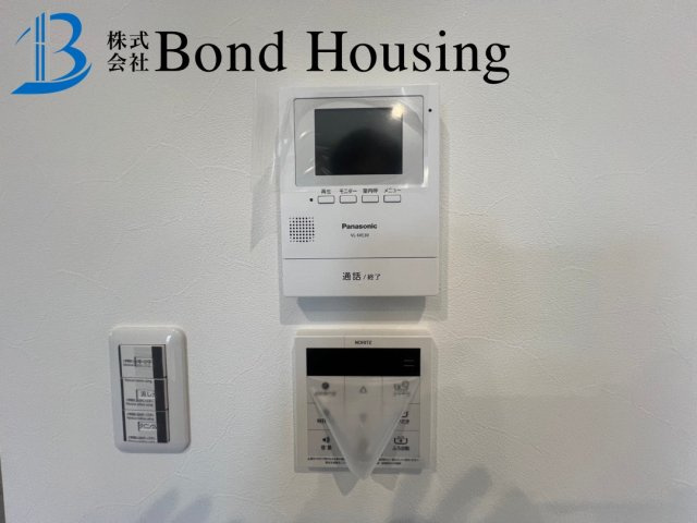 小中学校近くで便利　つつじが丘6丁目2区画　B号棟の防犯設備