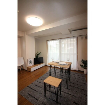 【居間・リビング】 | THE RESIDENCE IMAIKE NORTH