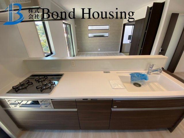 上級グレード建売住宅　つつじが丘6丁目2区画　A号棟のキッチン