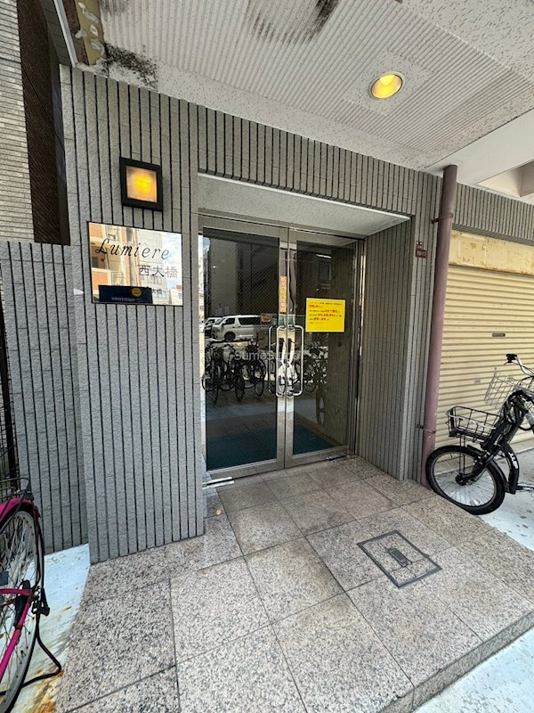 大阪市西区新町２丁目の賃貸マンションのエントランス|落ち着いたエントランスです