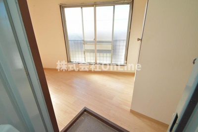 【玄関】 | ハナテンイイヅカハイツ