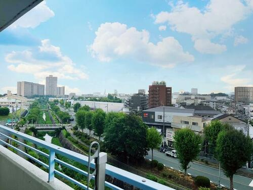 ディオフェルティ枚方の展望|物件からの展望
■物件内覧・資金計画相談・住宅ローン相談、リフォーム相談、お問合せ受付中■
※当日・翌日のご内覧、ご相談はお電話でのお問合せがスムーズです！