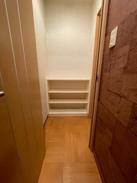 オパールマンション　１Ｆテナント