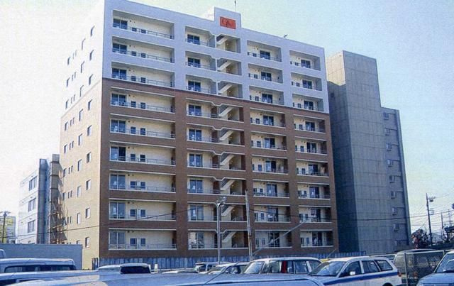 オパールマンション　１Ｆテナントの外観