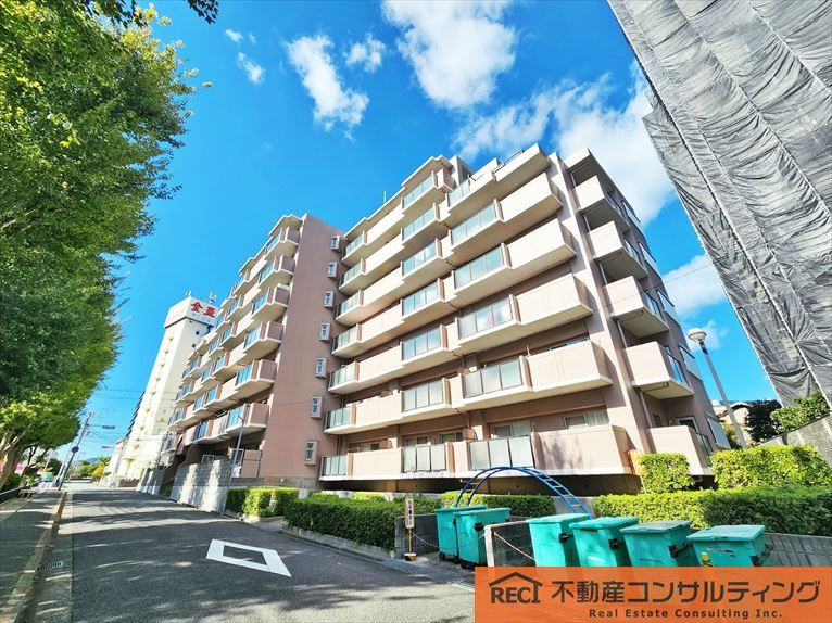 コスモ灘・公園通りA棟の外観