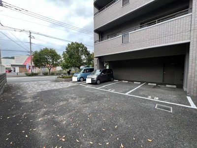 【駐車場】 | グランドパレス浅川アドバンティア（C-16）