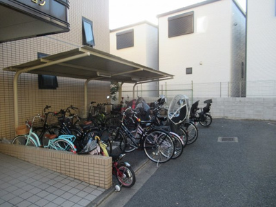 【その他共用部分】 | 第3大原マンション（高井田賃貸） | 駐輪場です