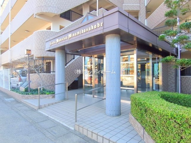 ライオンズマンション南春日部　中古マンションのエントランス
