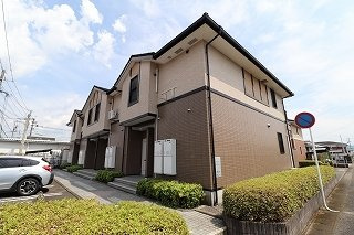 ヌーベル・オーブＡの外観