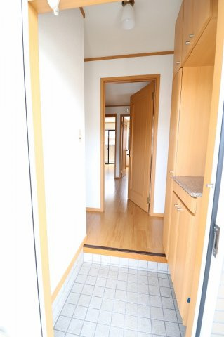 ヌーベル・オーブＡの玄関