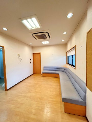 【その他】 | Ｆ様日方テナント