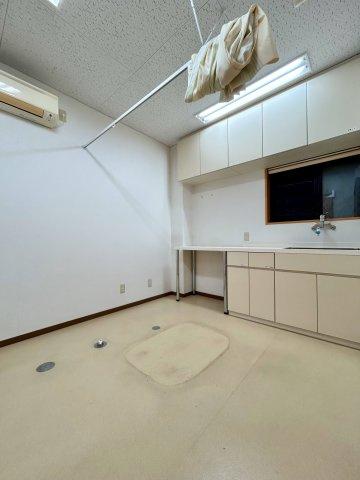 【洋室】 | Ｆ様日方テナント