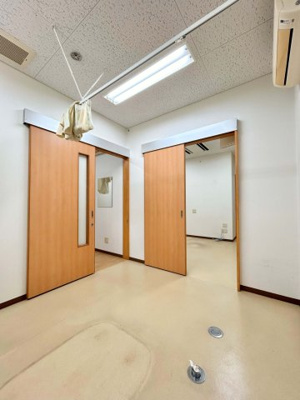 【洋室】 | Ｆ様日方テナント