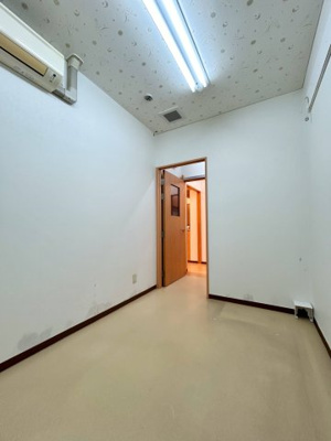 【その他】 | Ｆ様日方テナント