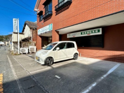 【駐車場】 | Ｆ様日方テナント