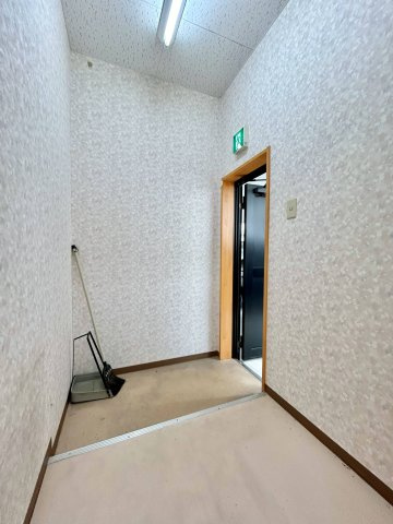 【内装】 | Ｆ様日方テナント