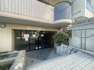 【エントランス】
