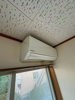 【設備】 | グリーンバレー王禅寺A | リビングダイニングキッチンと洋室6帖のお部屋にはエアコンを完備しています！ムシ暑い夏も肌寒い冬も快適に過ごせますね♪