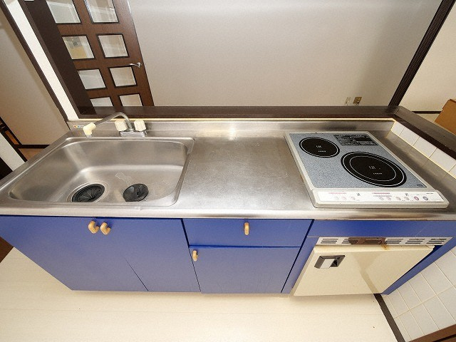 プリンスコート新高のキッチン