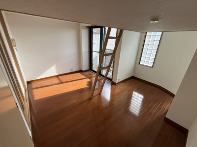 【居間・リビング】 | アムール親王塚